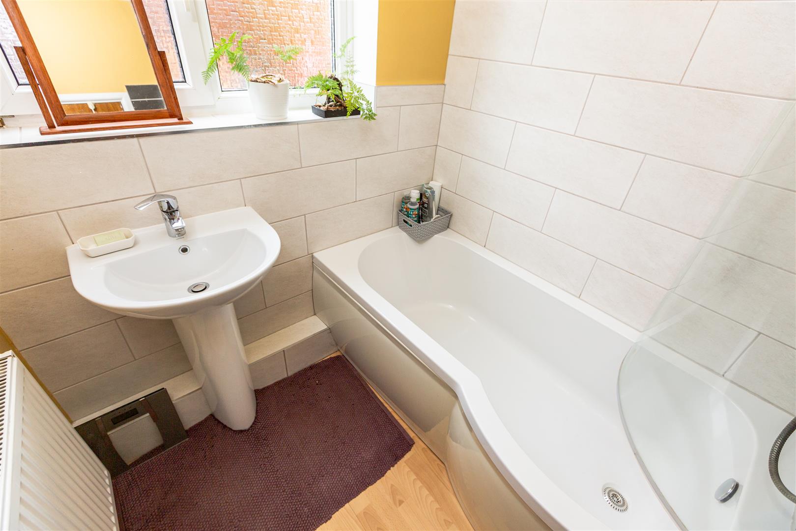 Armine Road, Fforestfach, Swansea, SA5 8DD